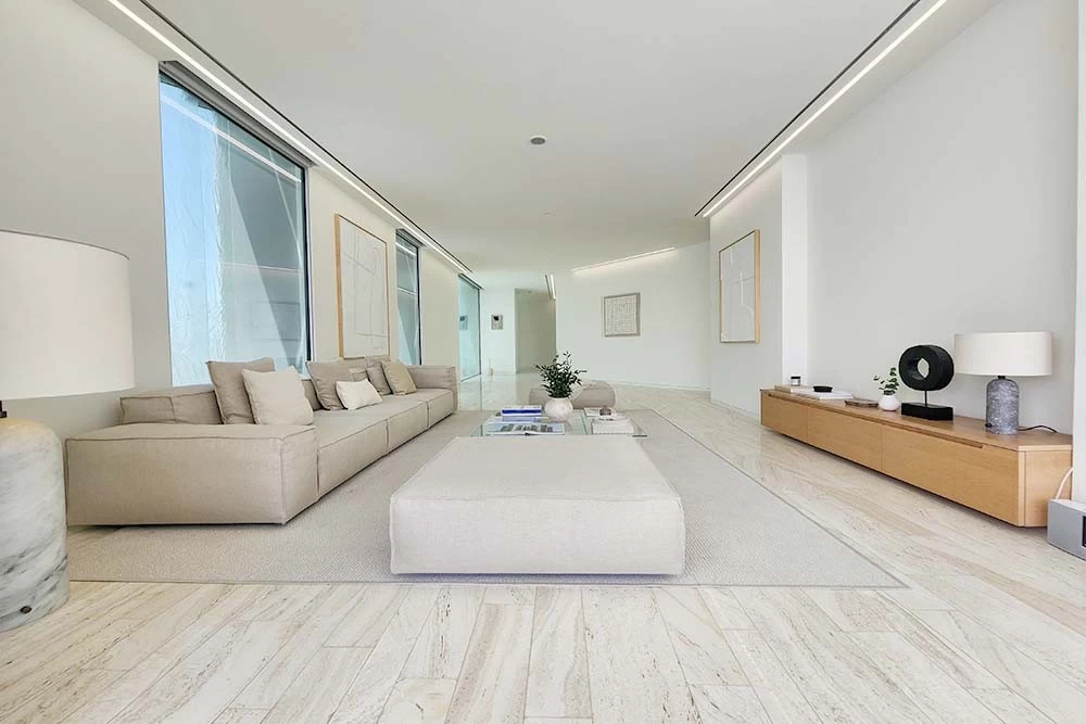 4 bed Property For Sale in Dubai,  photo