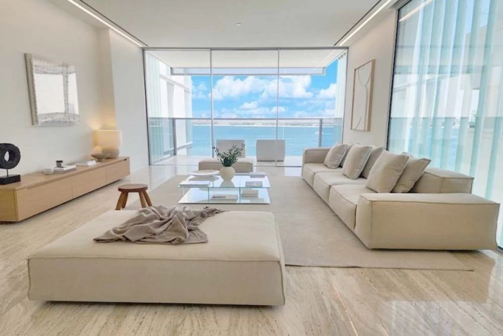 3 bed Property For Sale in Dubai,  photo