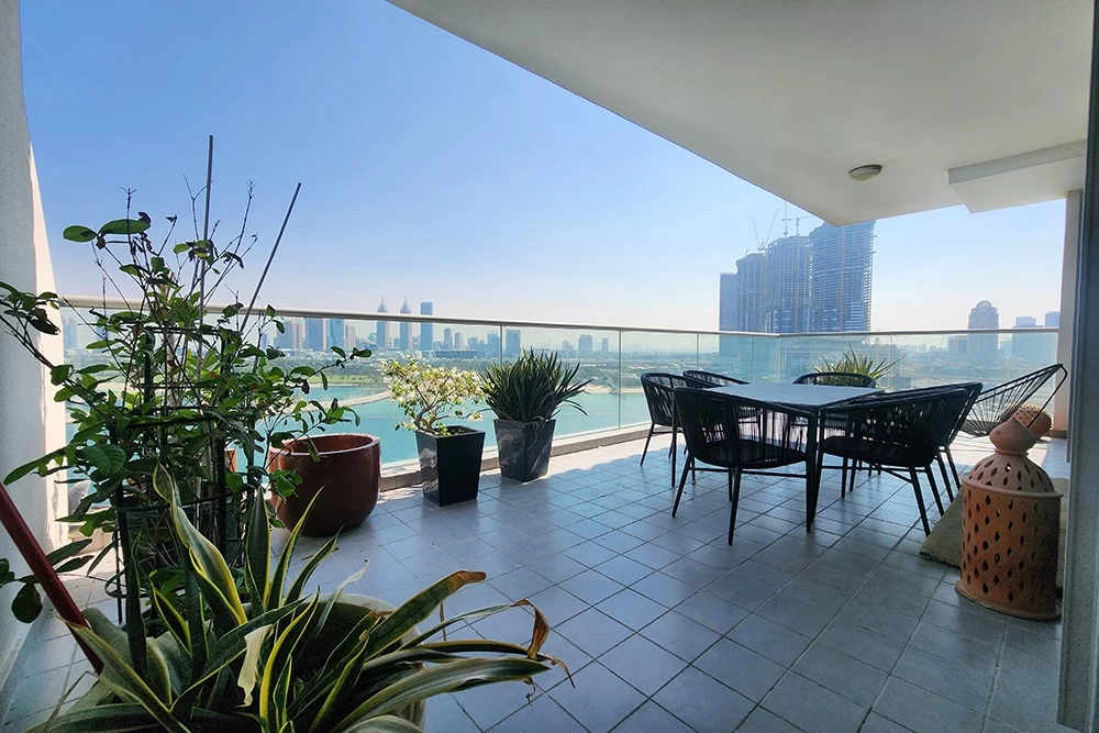 2 bed Property For Rent in Dubai,  photo