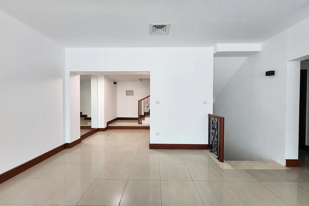 3 bed Property For Sale in Dubai,  photo